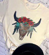 Load image into Gallery viewer, Turq Leopard Steer Tee
