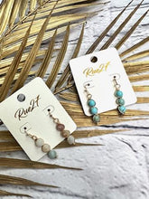 Load image into Gallery viewer, Stone trio Earrings
